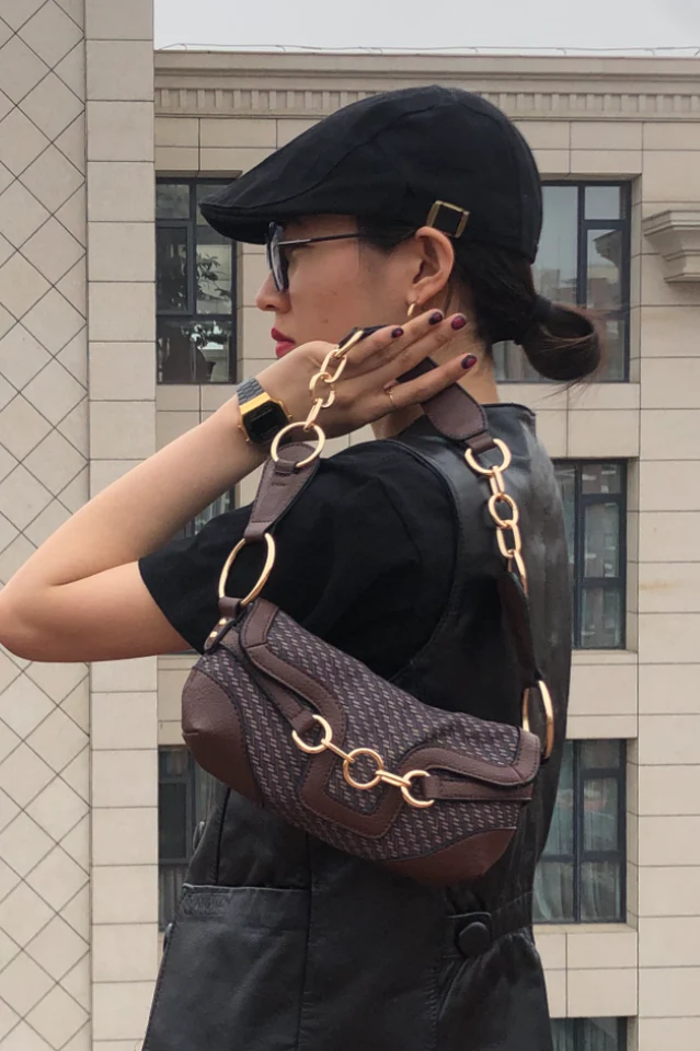 Unfold Me Shoulder Bag - Image 4